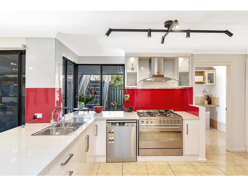 14 Menton Place, Secret Harbour WA 6173