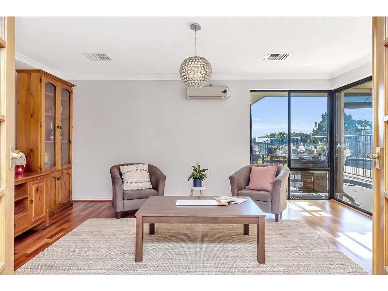 14 Menton Place, Secret Harbour WA 6173