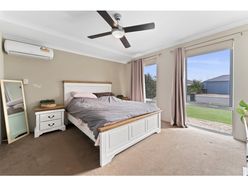 21 Montane Turn, Banksia Grove WA 6031