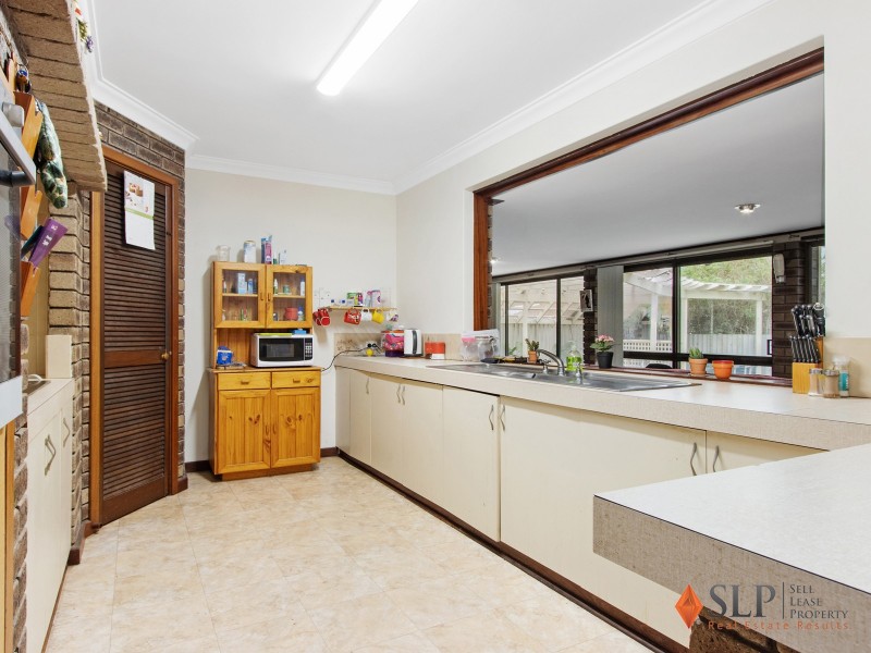 8 Barbados Close, Safety Bay WA 6169