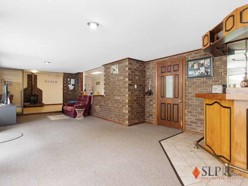 8 Barbados Close, Safety Bay WA 6169