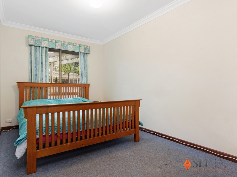 8 Barbados Close, Safety Bay WA 6169