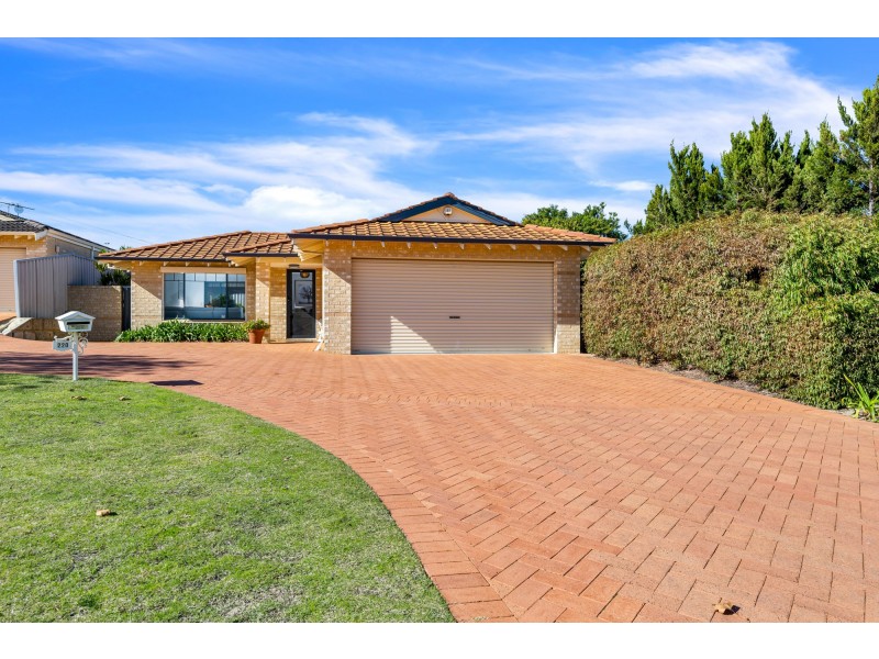 220 Barridale Drive, Kingsley WA 6026