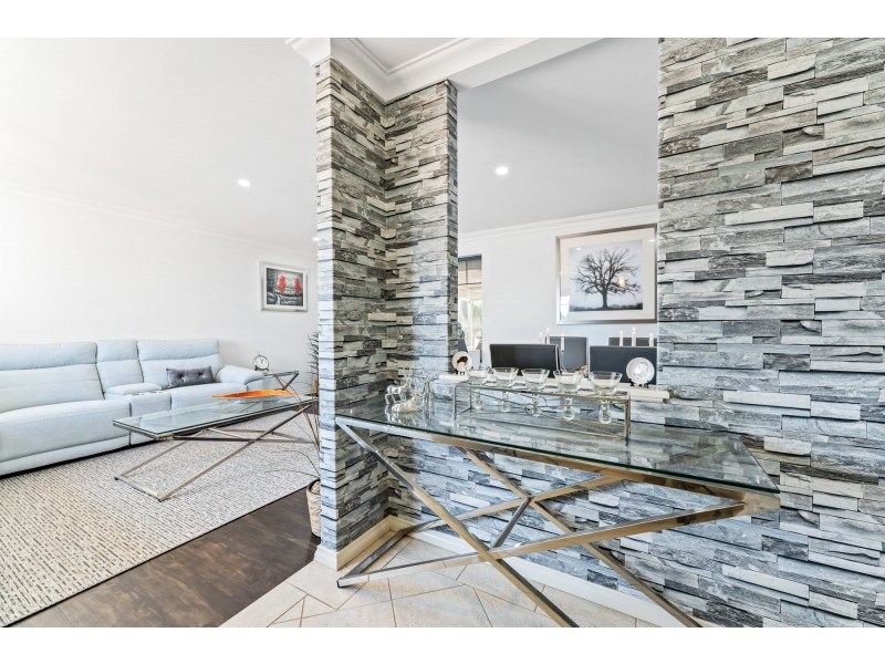 220 Barridale Drive, Kingsley WA 6026