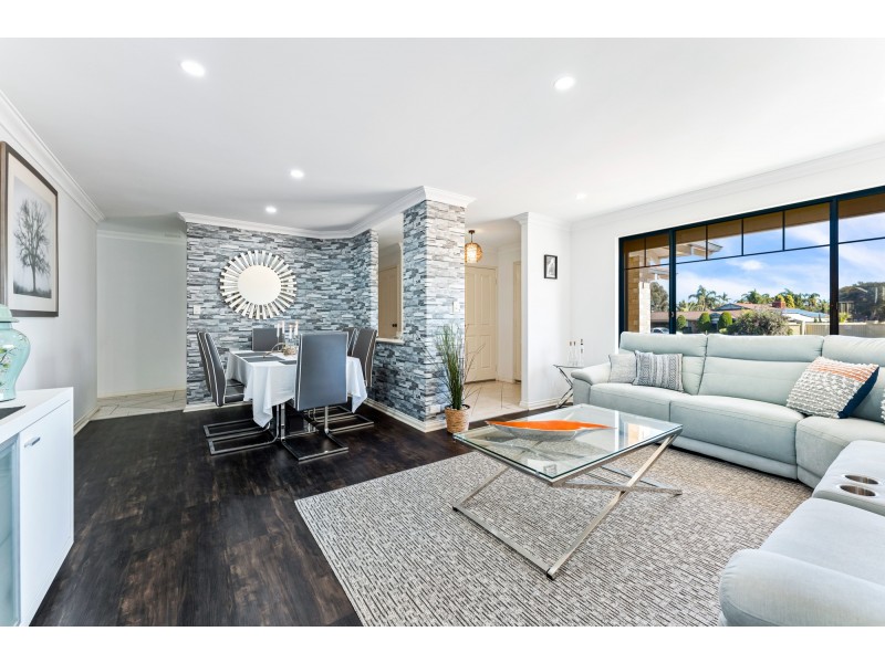 220 Barridale Drive, Kingsley WA 6026