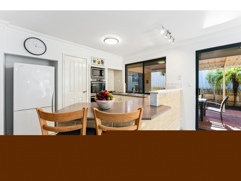 220 Barridale Drive, Kingsley WA 6026