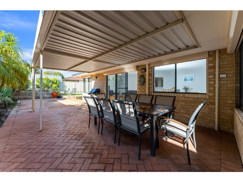 220 Barridale Drive, Kingsley WA 6026