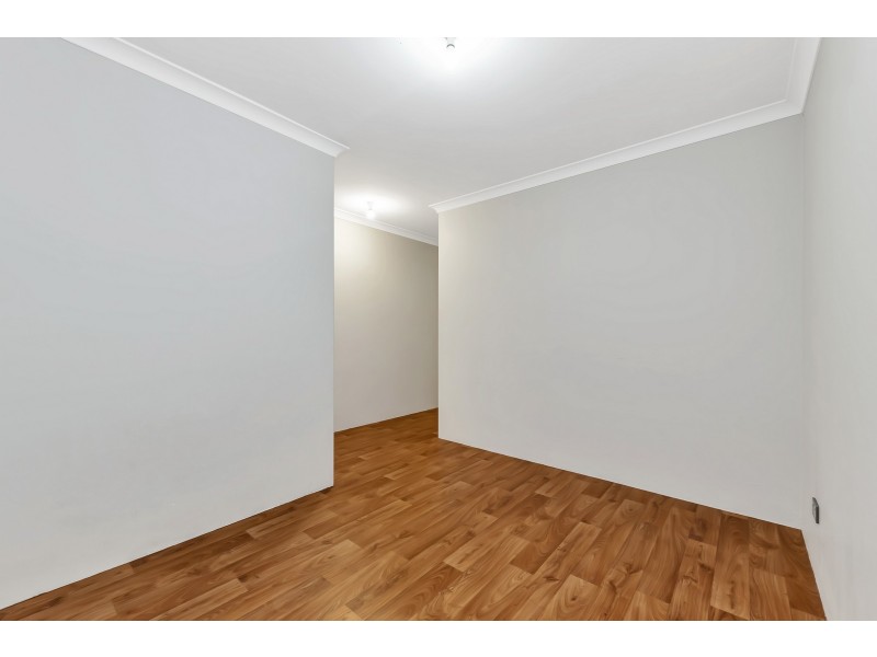 9 Lytham Lane, Meadow Springs WA 6210