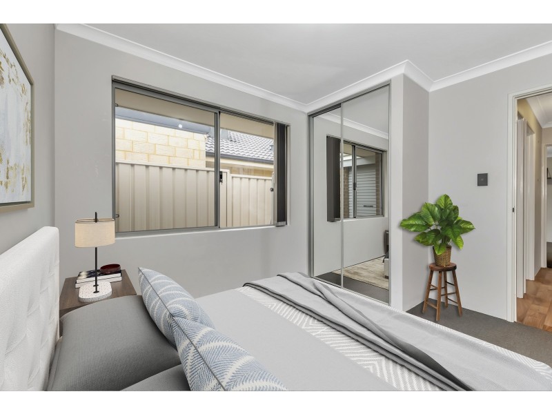 9 Lytham Lane, Meadow Springs WA 6210