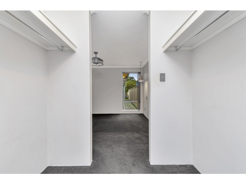 9 Lytham Lane, Meadow Springs WA 6210