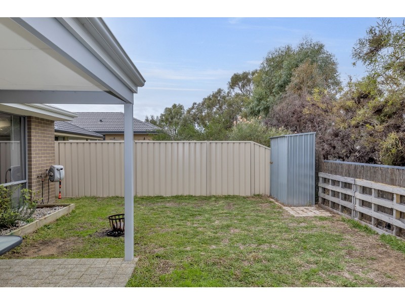9 Lytham Lane, Meadow Springs WA 6210