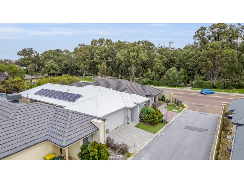 9 Lytham Lane, Meadow Springs WA 6210