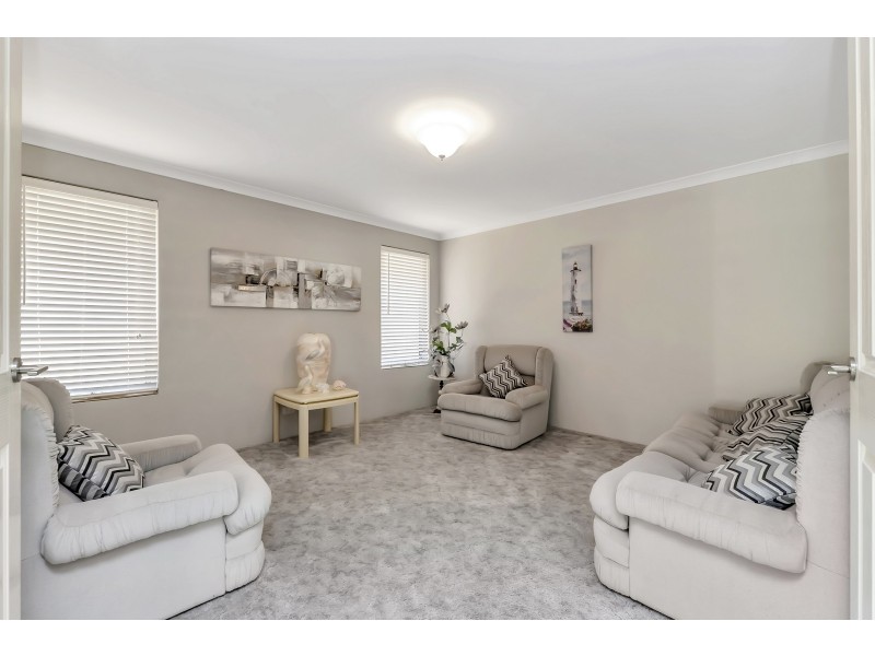 67 Midsummer Circle, Pinjarra WA 6208