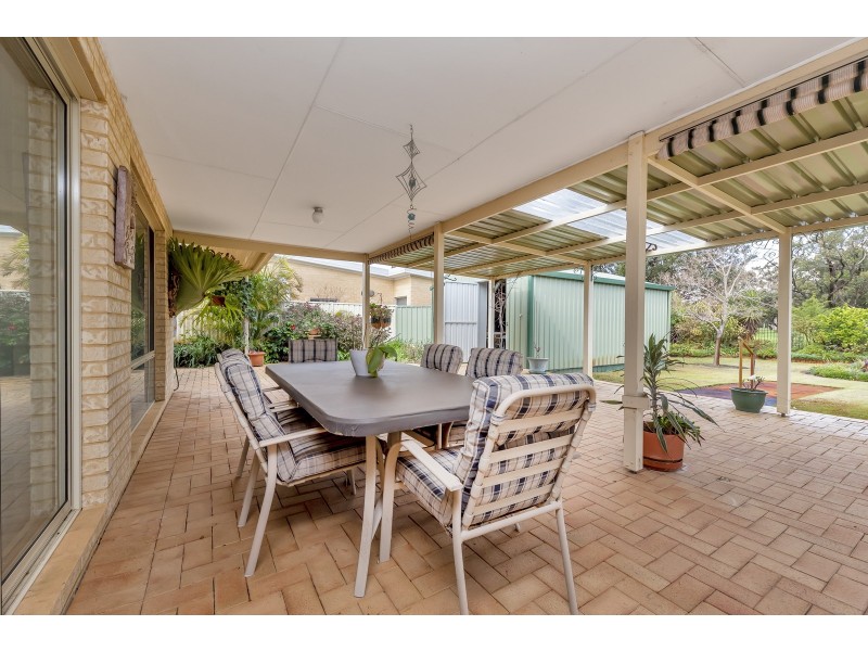 67 Midsummer Circle, Pinjarra WA 6208