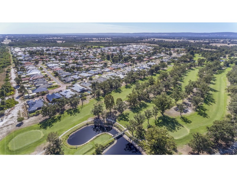 67 Midsummer Circle, Pinjarra WA 6208