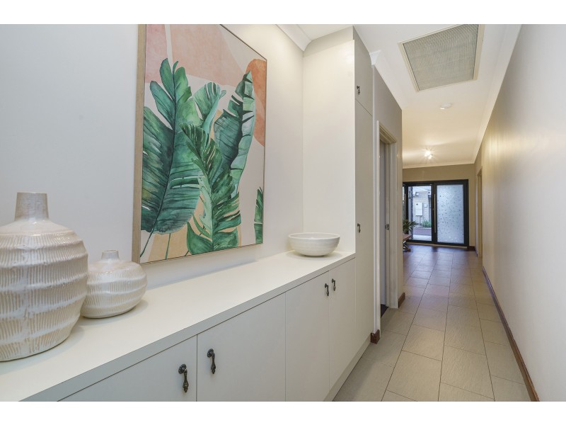 45 Pavilion Circle, The Vines WA 6069
