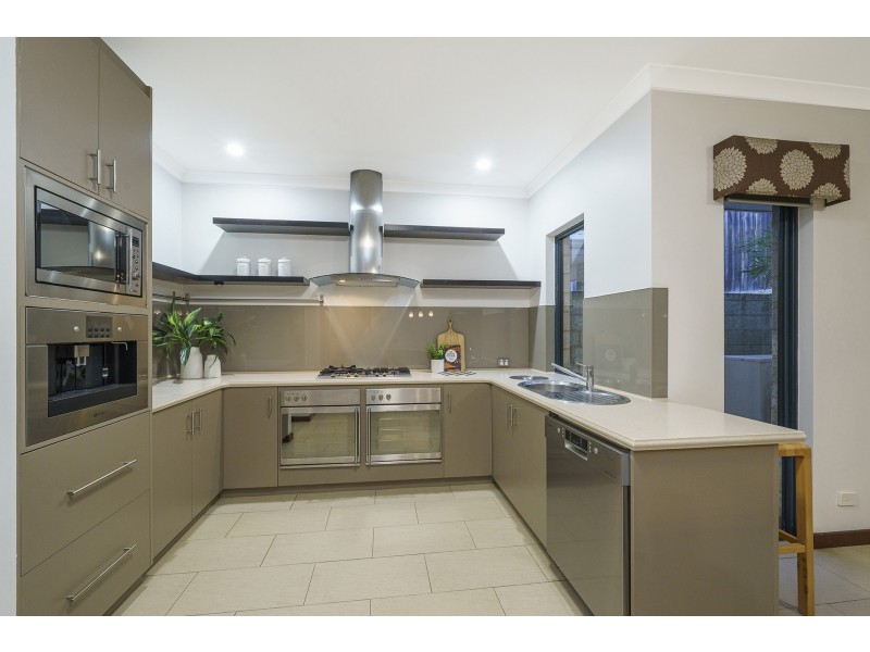 45 Pavilion Circle, The Vines WA 6069