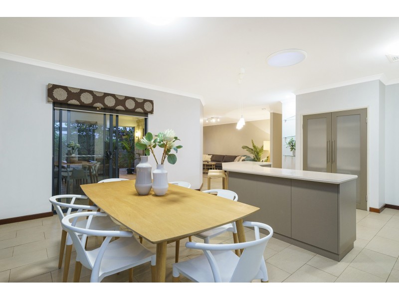 45 Pavilion Circle, The Vines WA 6069