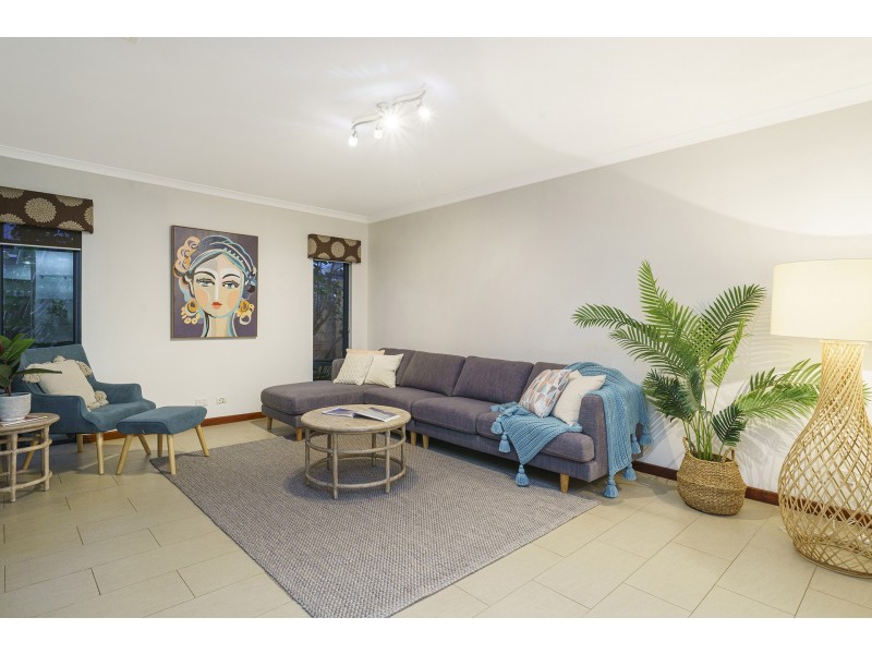 45 Pavilion Circle, The Vines WA 6069