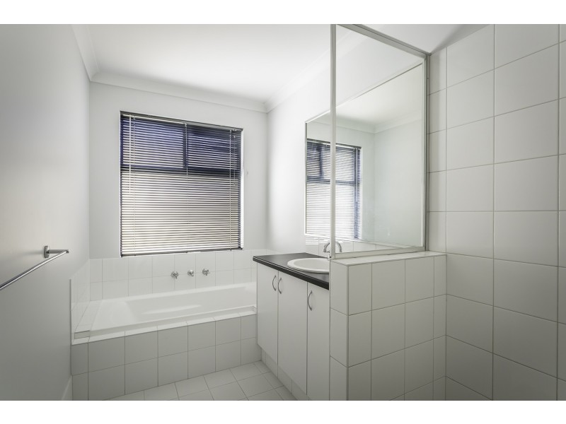 146B Arkana Road, Westminster WA 6061