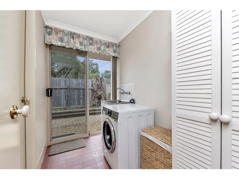 35 Redcliffe Road, Greenfields WA 6210