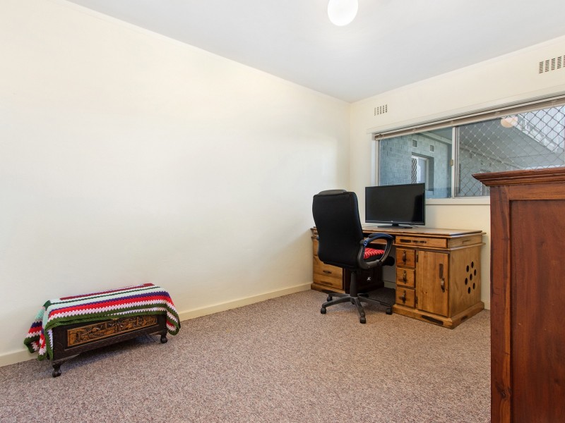 7/21 Fennager Way, Calista WA 6167