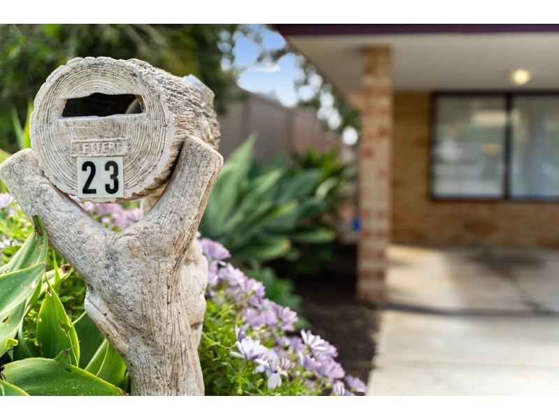 23 Reseda Elbow, Banksia Grove WA 6031