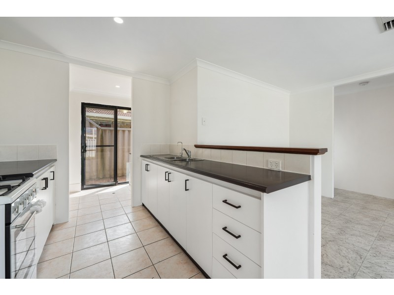 23 Reseda Elbow, Banksia Grove WA 6031
