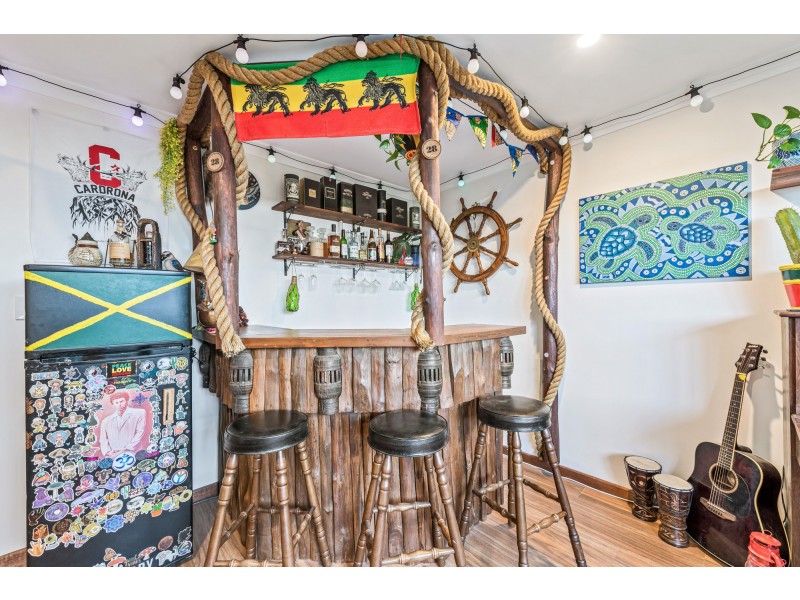 4 Gippsland Way, Banksia Grove WA 6031