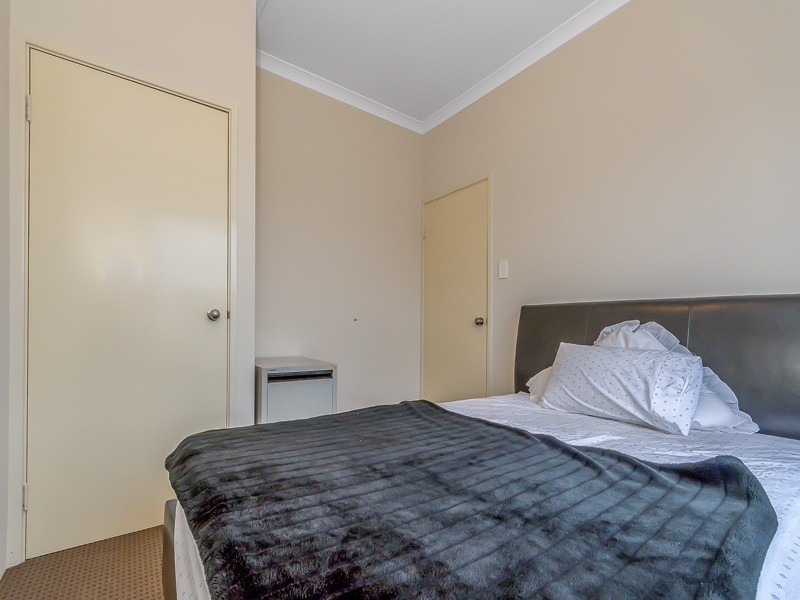 51 Kerkeri Heights, Lakelands WA 6180