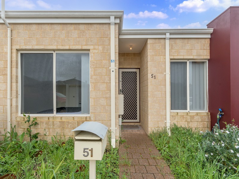 51 Kerkeri Heights, Lakelands WA 6180