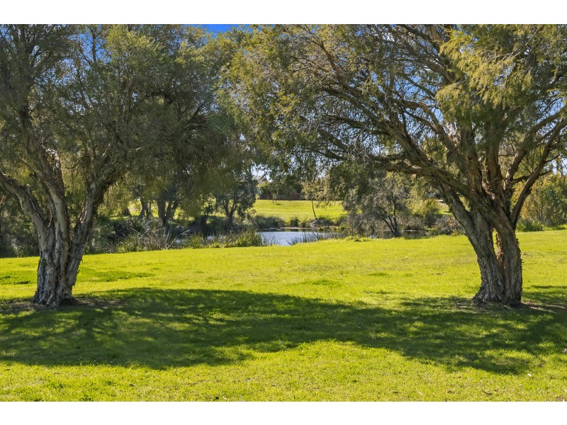 5 Guy Court, Beechboro WA 6063