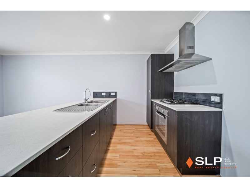 37 Sawtooth Bend, Banksia Grove WA 6031