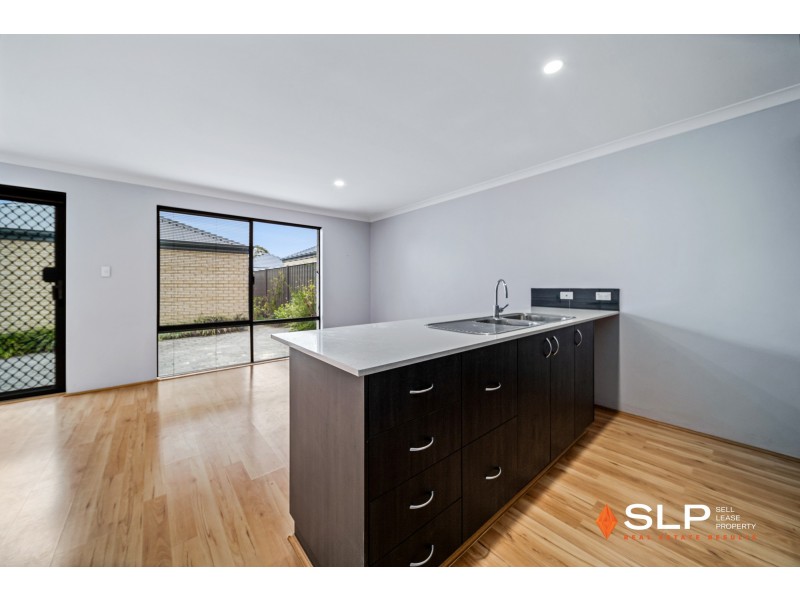 37 Sawtooth Bend, Banksia Grove WA 6031