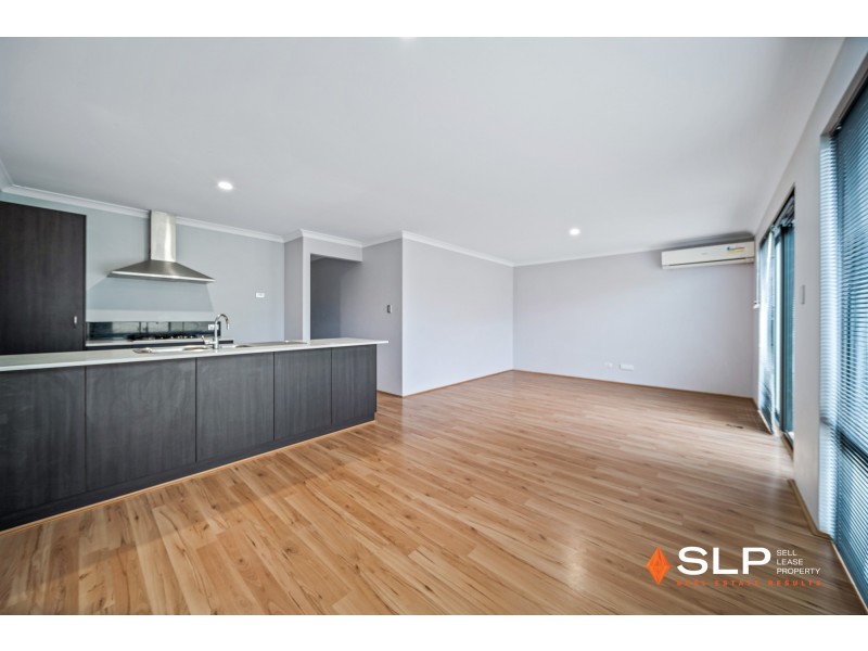 37 Sawtooth Bend, Banksia Grove WA 6031