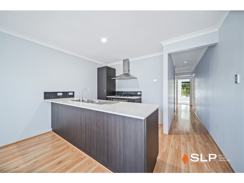 37 Sawtooth Bend, Banksia Grove WA 6031