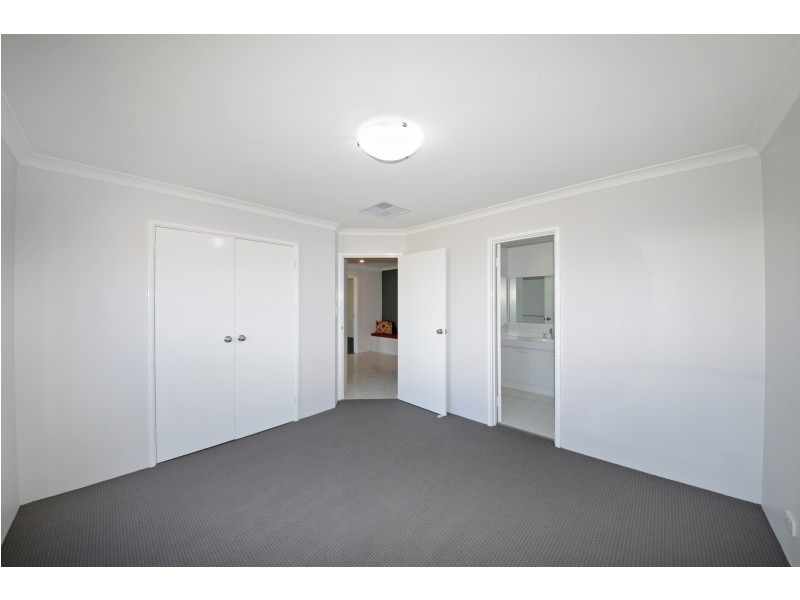 28 Canterbury Circle, Currambine WA 6028