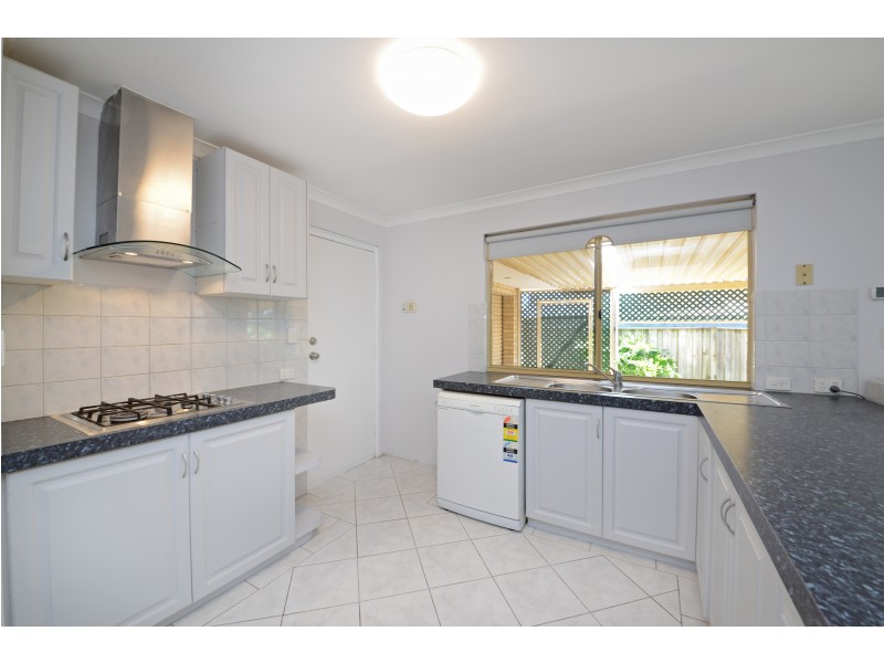 28 Canterbury Circle, Currambine WA 6028