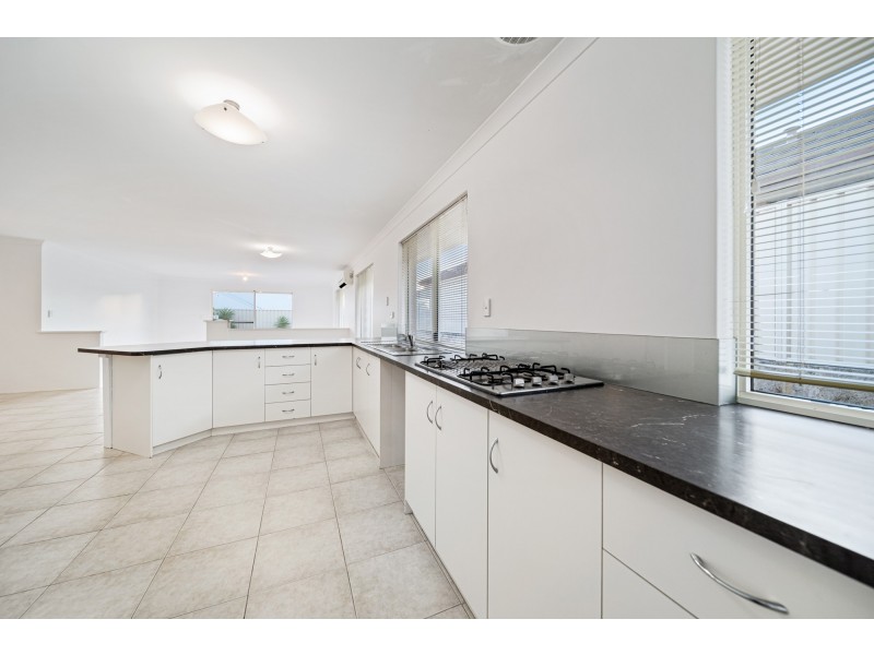 3 Alandale Bend, Banksia Grove WA 6031