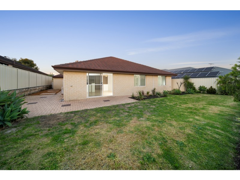 3 Alandale Bend, Banksia Grove WA 6031