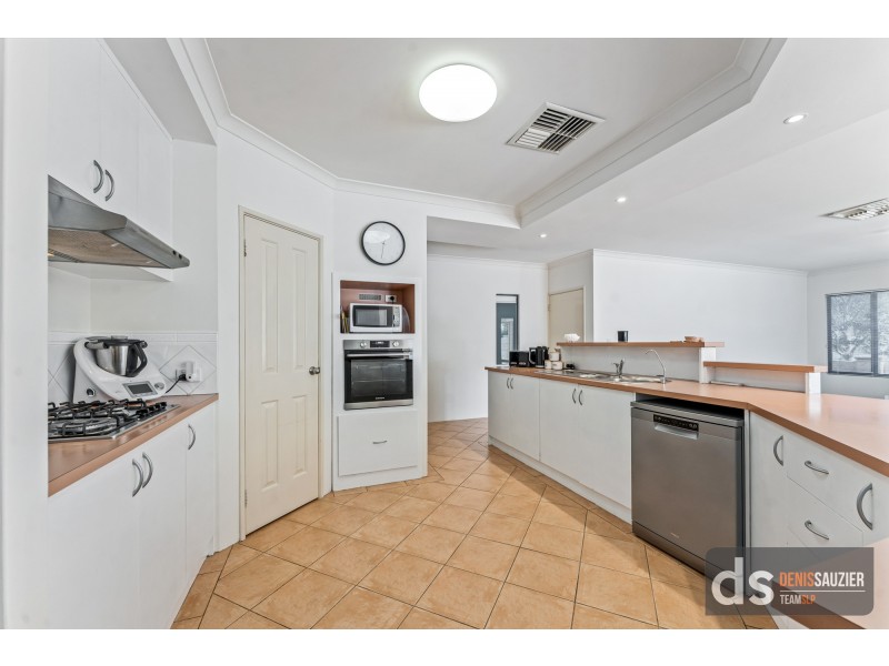 69 Manchester Drive, Hocking WA 6065