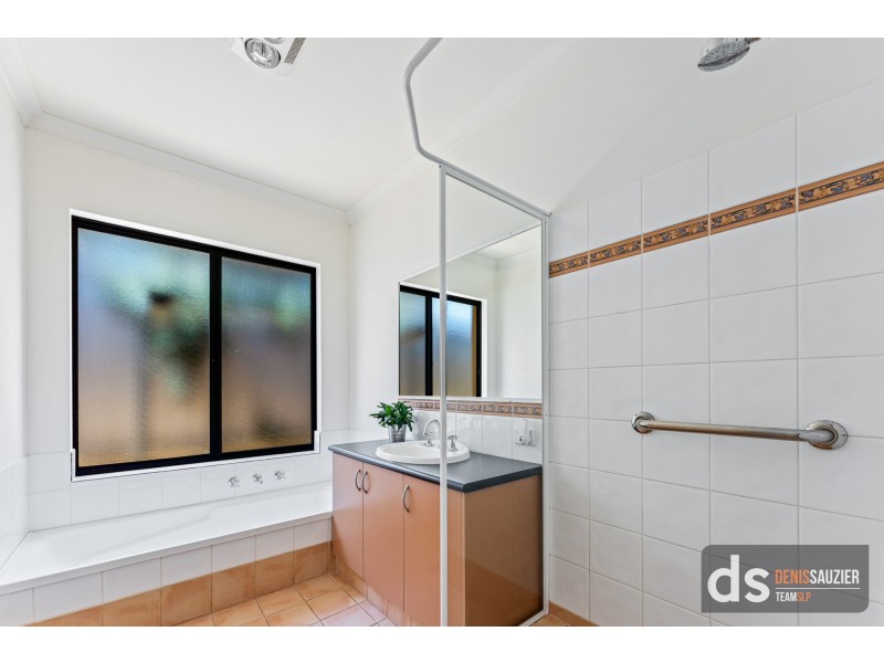 69 Manchester Drive, Hocking WA 6065