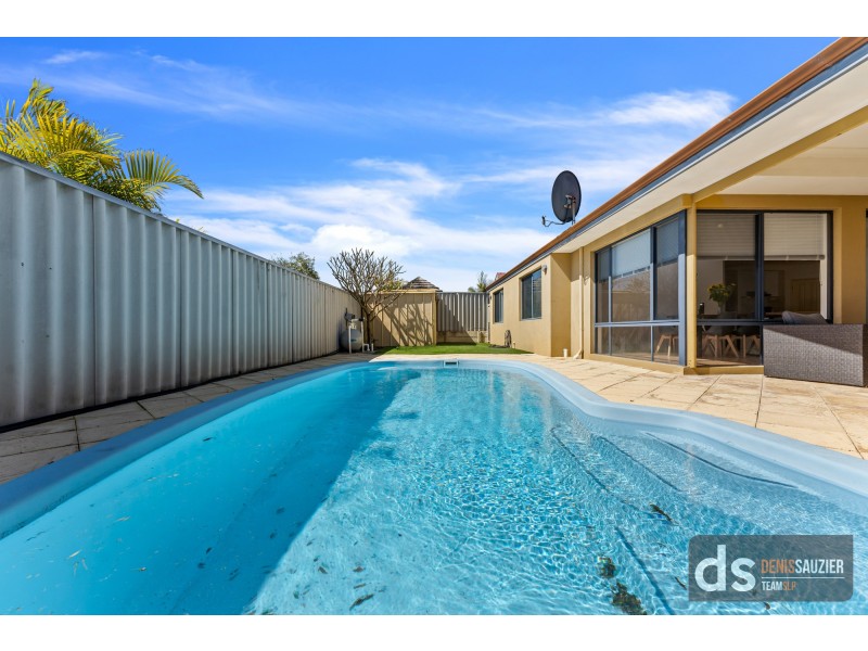 69 Manchester Drive, Hocking WA 6065