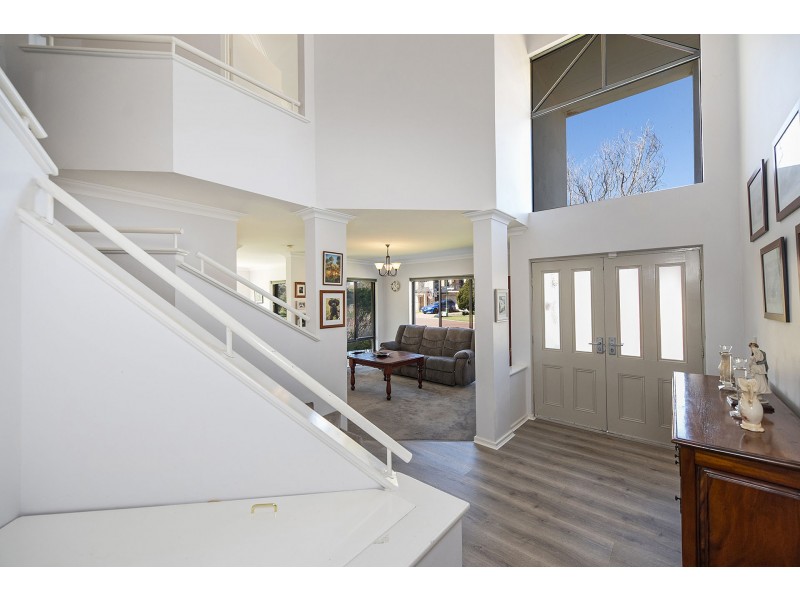 13 Bollinger Close, The Vines WA 6069