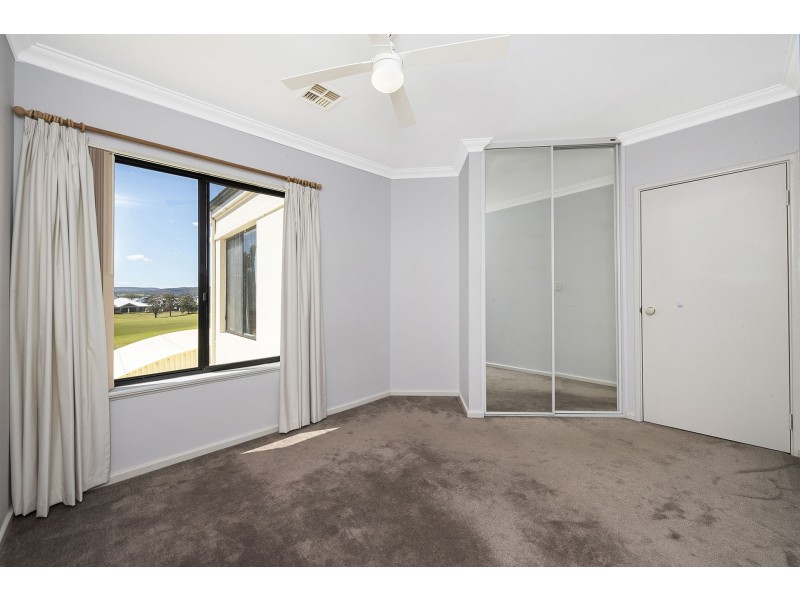 13 Bollinger Close, The Vines WA 6069
