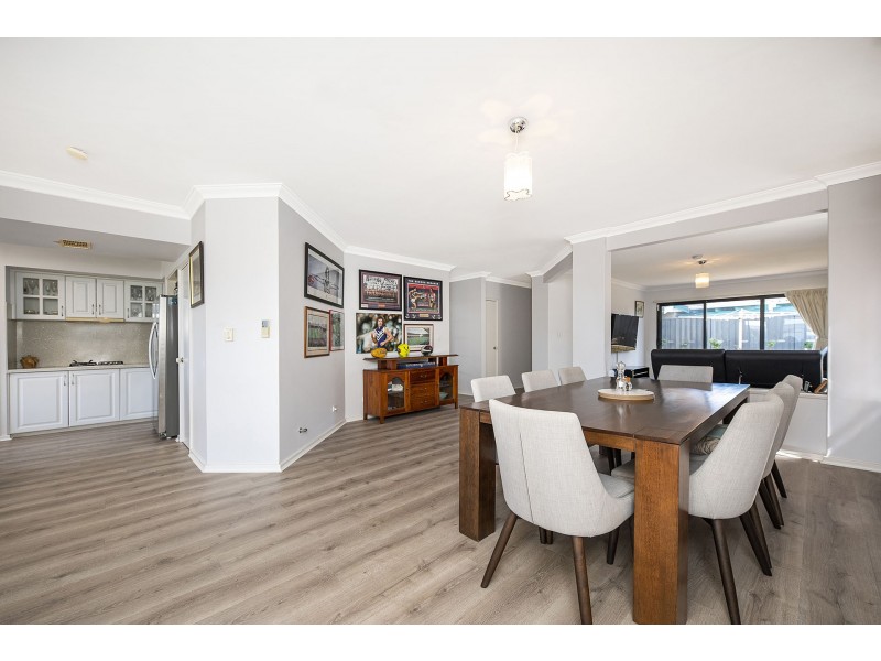 13 Bollinger Close, The Vines WA 6069