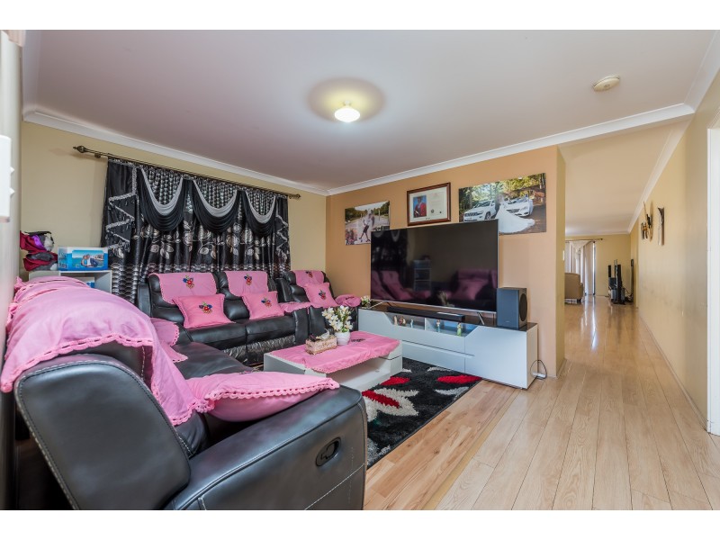 32 Keeble Way, Balga WA 6061