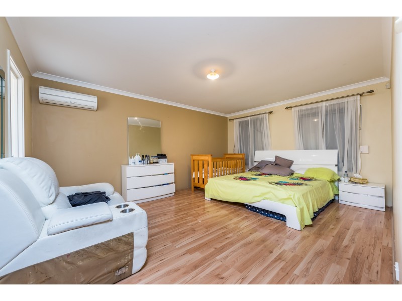 32 Keeble Way, Balga WA 6061