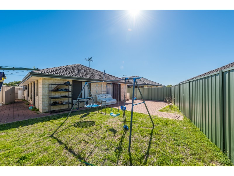 32 Keeble Way, Balga WA 6061