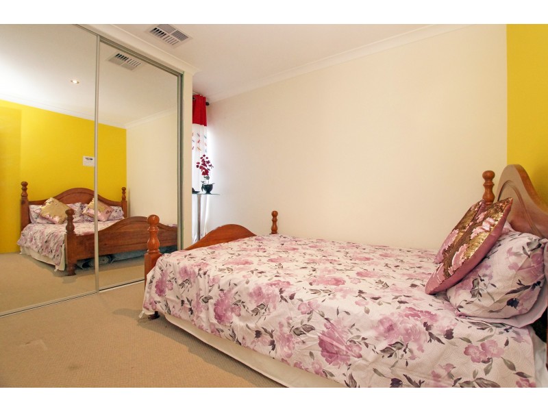 32 Newenden Street, Maddington WA 6109